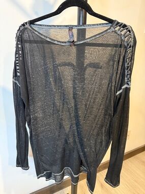 Betsey Johnson Black Sheer Long-Sleeve Top